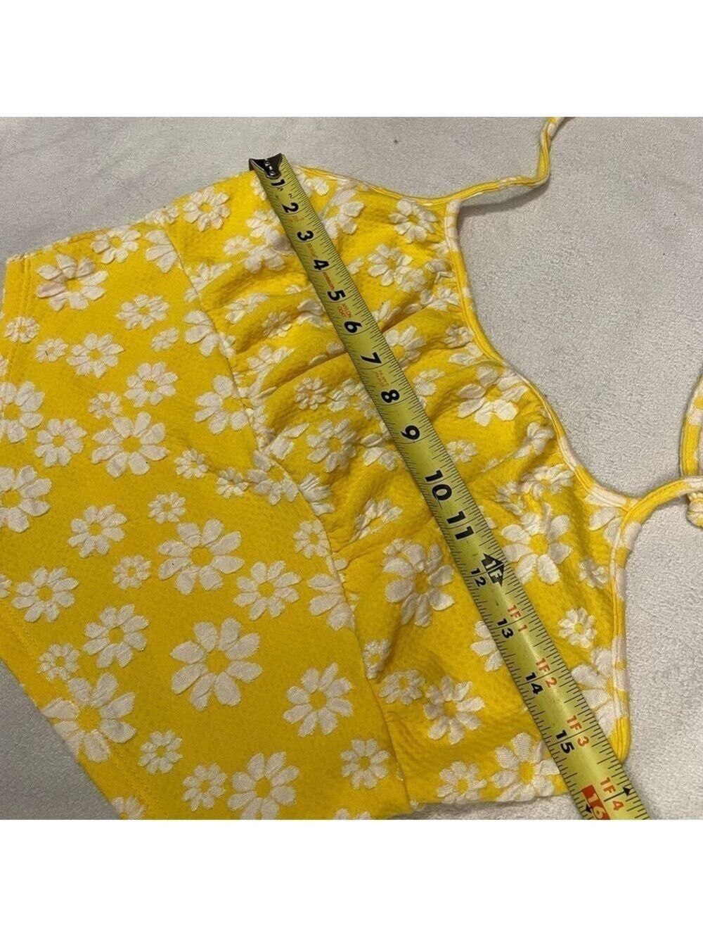 Yellow Daisy Floral Halter Crop Top Julia by J Love Size L - Picture 10 of 13